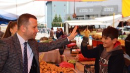 Tutuş’tan Yahya Kaptanlılara müjde; kapalı pazar sözü