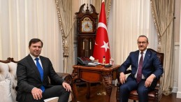 Rehine krizinin yaşandığı fabrikanın Genel Müdürü, Vali Yavuz’u ziyaret etti