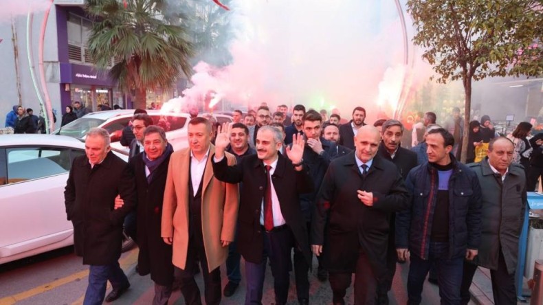 Çayırova’da Bünyamin Çiftçi’ye sevgi seli