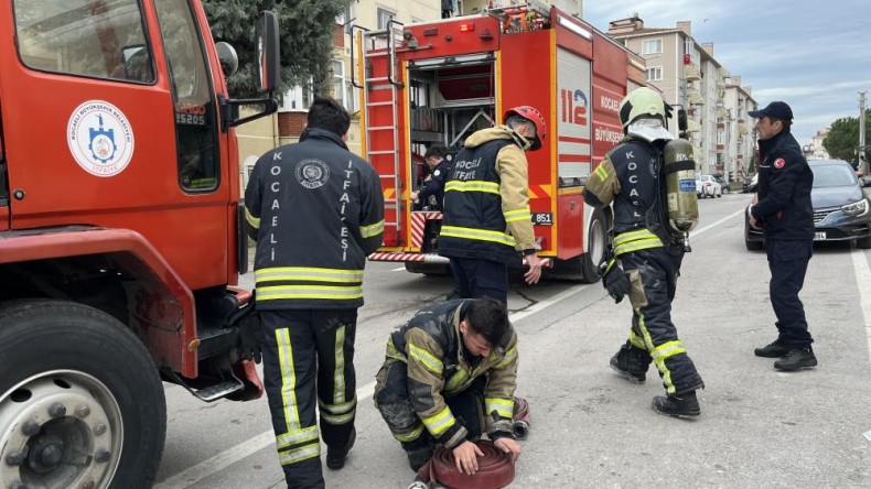 Mutfakta yangın: İtfaiye müdahale etti