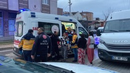 Evinin önünde silahlı saldırı: Hamile eşini de darp ettiler