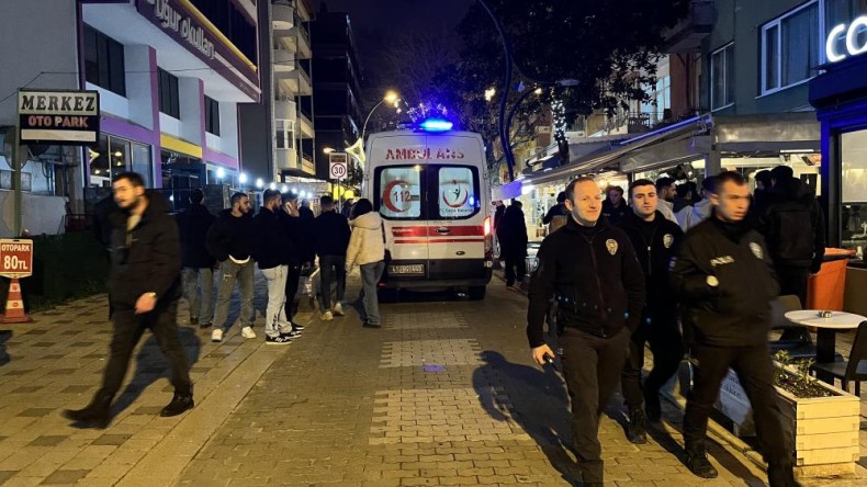 İzmit’te kafe karıştı: Küfür kavgasında yaralılar var