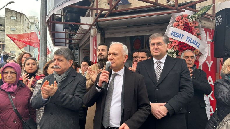 Karamürsel CHP’den seçim bürosu açılışı