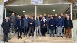 Başkan Hürriyet, camii cemaatleriyle bir araya gelmeye devam ediyor