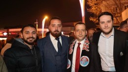 Kendi mahallesi Yeşilova’da Tutuş’a büyük karşılama