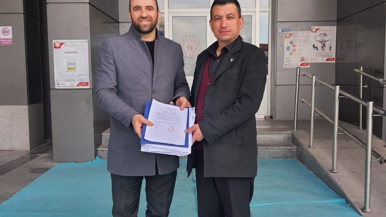 Yeniden Refah Kartepe Adayı Berat Kansu listesini verdi, açıklamalarda bulundu