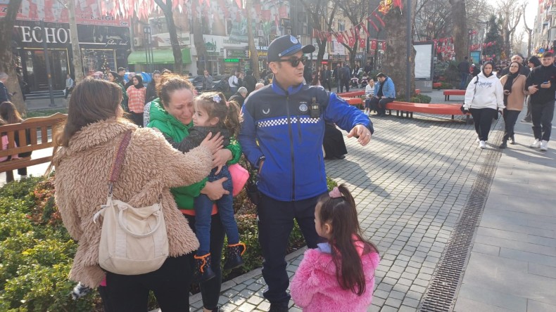 Kaybolan çocuklar ailelerine teslim edildi