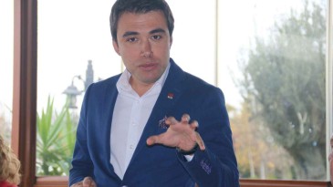 CHP Başiskele’ye aday çıkardı