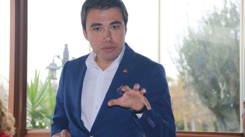 CHP Başiskele’ye aday çıkardı