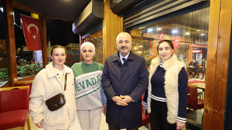 Cumhur İttifakı Adayı Büyükgöz, Gebze’yi sokak sokak geziyor