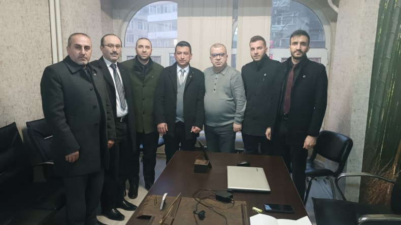 Yeniden Refah Kartepe Adayı Berat Kansu’ya destek artıyor