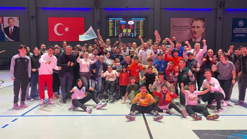 Çayırova Belediyesi, Gaziantep’i mağlup etti: Yıldız isim de oradaydı