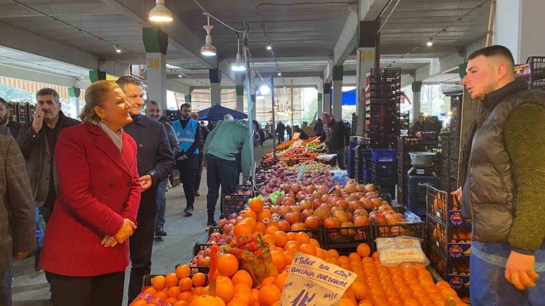 Başkan Hürriyet: “Her daim esnafımızın yanındayız”