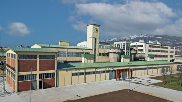 Tarihi taş değirmen dönüştürüldü, geleceğin modacıları burada yetiştirilecek