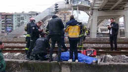 O hayatını kaybetti, millet film seyreder gibi seyretti