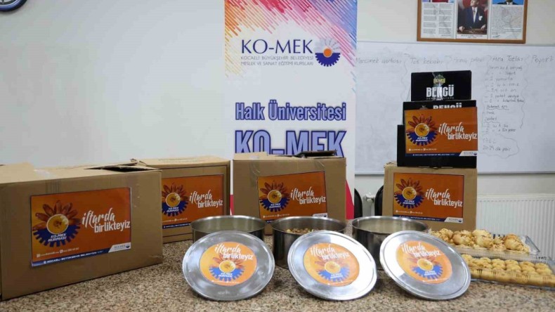 O merkezde kazanlar ihtiyaç sahipleri için kaynıyor