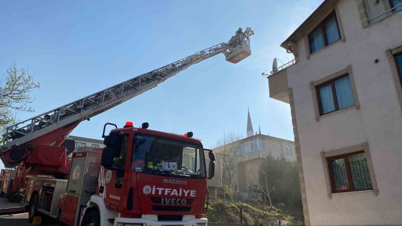 Başiskele’de korkutan yangın