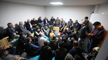 Başiskele halkı akın akın: Erzurumlular’dan Efsane Başkan Hüseyin Ayaz’a büyük destek