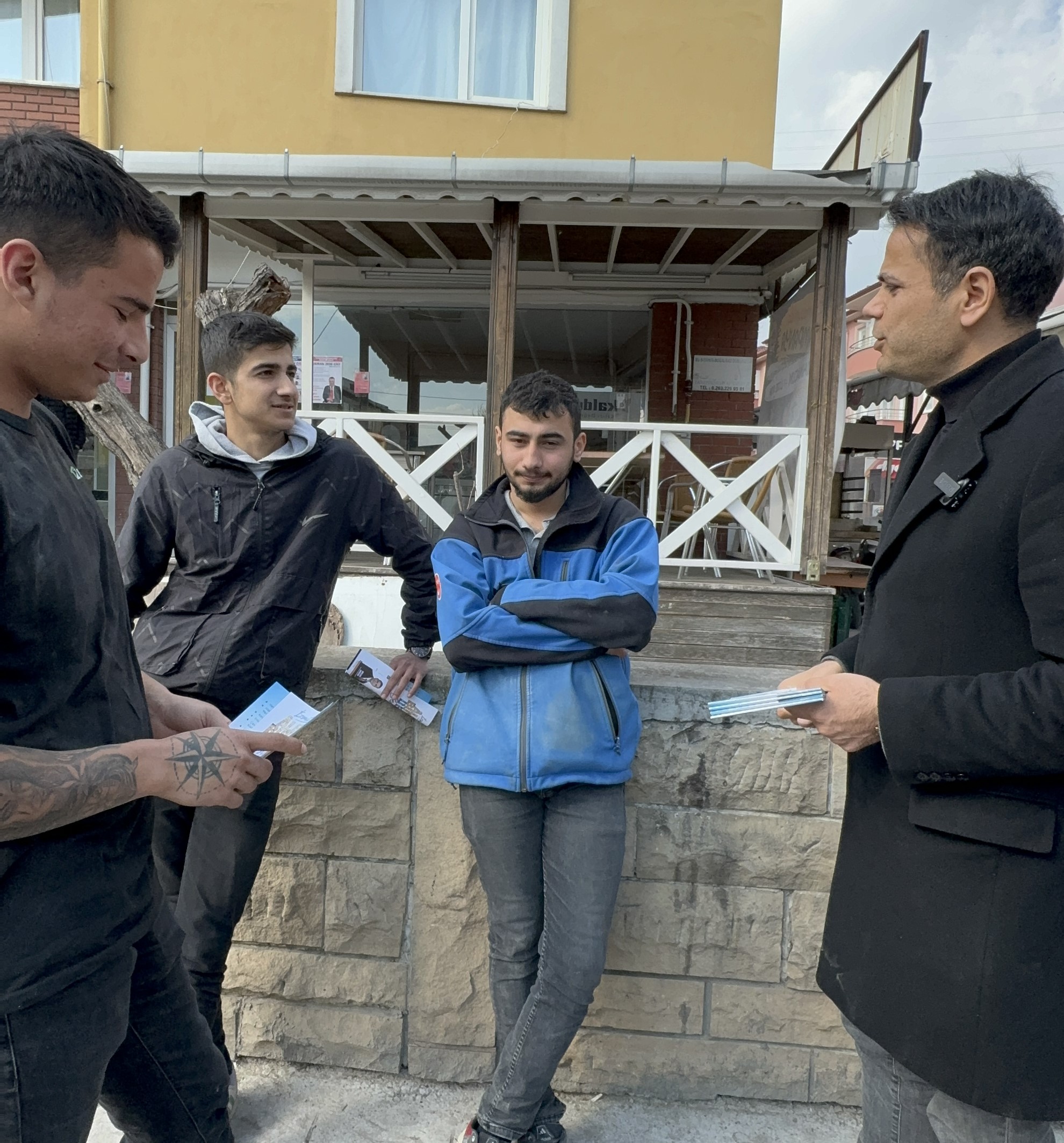 Deva Partisi İzmit Belediye Başkan Adayından Yenidoğan’da ziyaretler