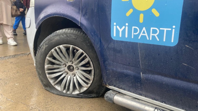 Gencay Yıldıztekin’in seçim aracına saldırı