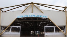 İzmit Belediyesi’nden Alikahya Kapalı pazarına şeffaf koruma