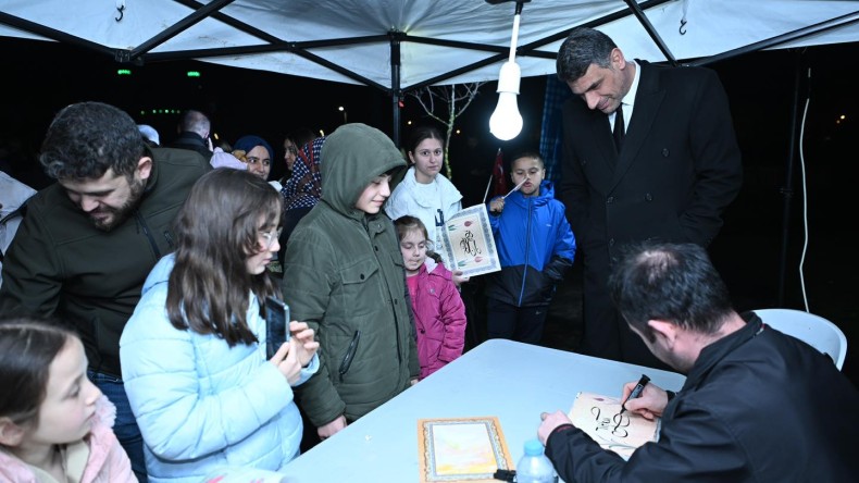 Gençlerden Kocaman’a destek