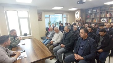 Kocaeli Türk Ocakları Çanakkale Zaferini Andı