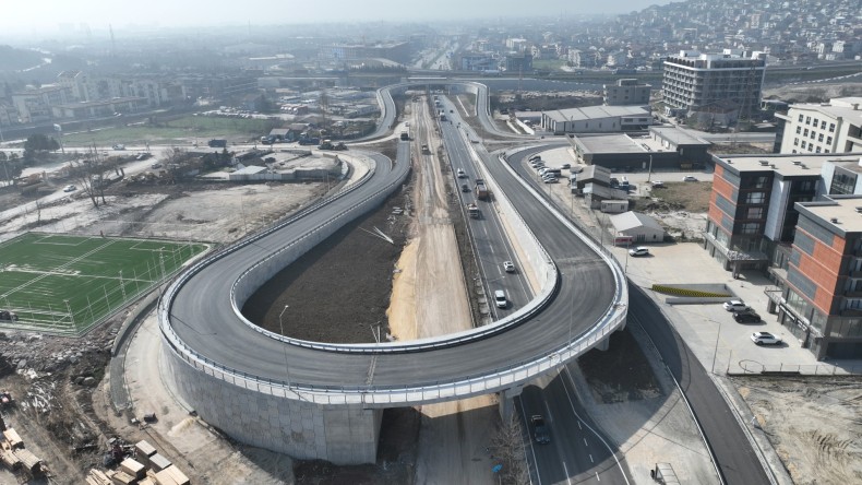 Bir proje daha hizmete giriyor; Yeşilova-Solaklar Kavşağında sona doğru