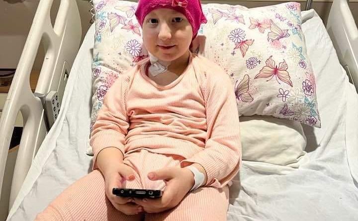 Minik Esma Lösemiye yenik düştü