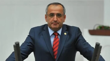 Vatandaş Haydar AKAR’a soruyor; ‘Kendi köyünü mü kolluyorsun’