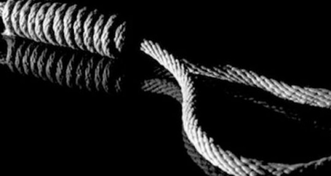 24 yaşındaki genç kendini astı