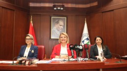 Başkan Hürriyet ilk mecliste alkışlarla karşılandı; Önemli mesajlar verdi