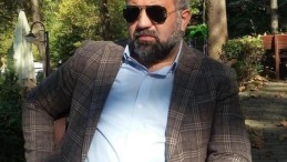 İş adamı aracında ölü bulundu