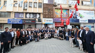 AK Parti teşkilatlarında bayram coşkusu; “Durmak yok, çalışmaya devam”