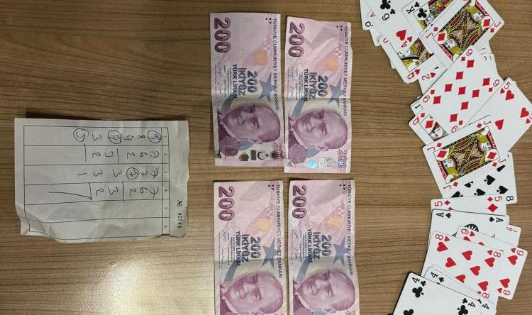 Kocaeli Polisinden iş yerine kumar baskını