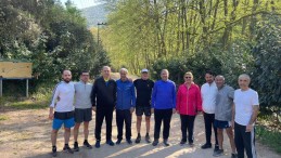 Hürriyet ve Sertif Gökçe, seçimin yorgunluğunu koşu parkurunda attı