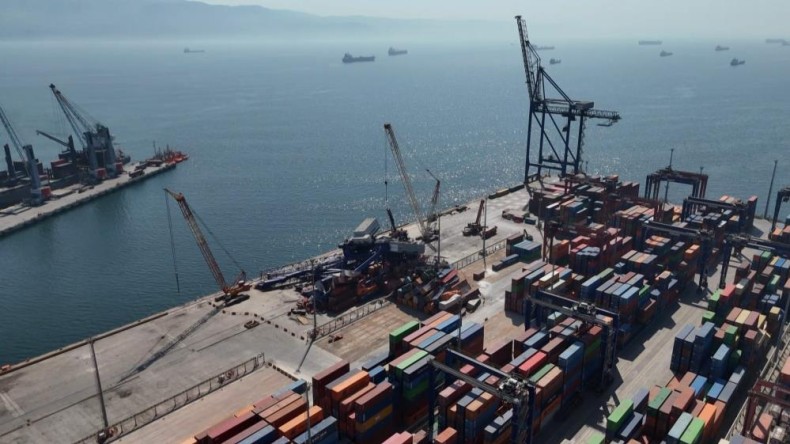 Milyonluk liman kazasında 1 aydır enkaz kaldırma çalışması sürüyor