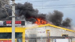 İzmit’te büyük yangın: Çok sayıda itfaiye sevkedildi