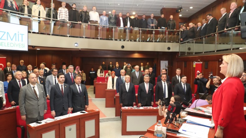 İzmit Belediyesi Meclisinde komisyonlar belirlendi