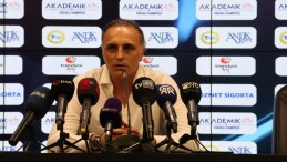 Kocaelispor Göztepe maçı sonrası Teknik Direktörler neler dedi?