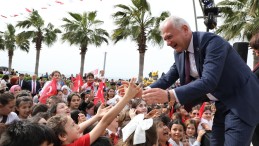 Başkan Ahmet Çalık ile Karamürsel’de ilk kez: Samimiyet, güleryüz coşku vardı