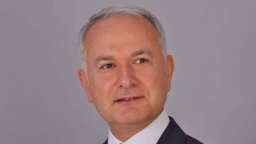 Karamürsel’de değişim: Güçlü isim Ahmet Çalık kazandı