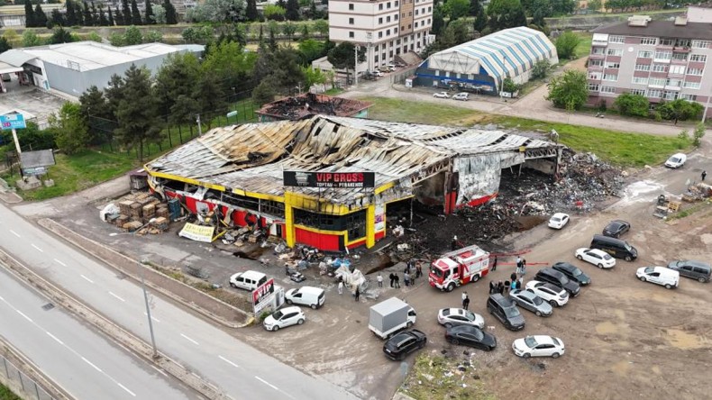 Yangında küle dönmüştü; Havadan görüntülendi