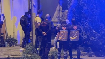 Gaz sızıntısı vatandaşı sokağa döktü: 4 kişi etkilendi