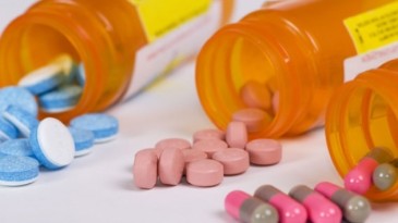 SGK müjdeyi duyurdu! Geri ödeme listesine 47 ilaç daha alındı