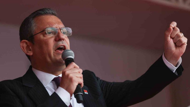 Özgür Özel’den talimat: Belediyelere “kayırmacılık” genelgesi