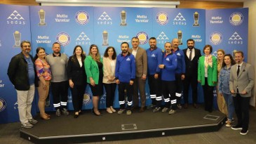 SEDAŞ’tan başarılı çalışanlarına ödül