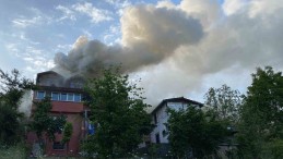 Boşanma aşamasında olduğu kocasının evini yaktı