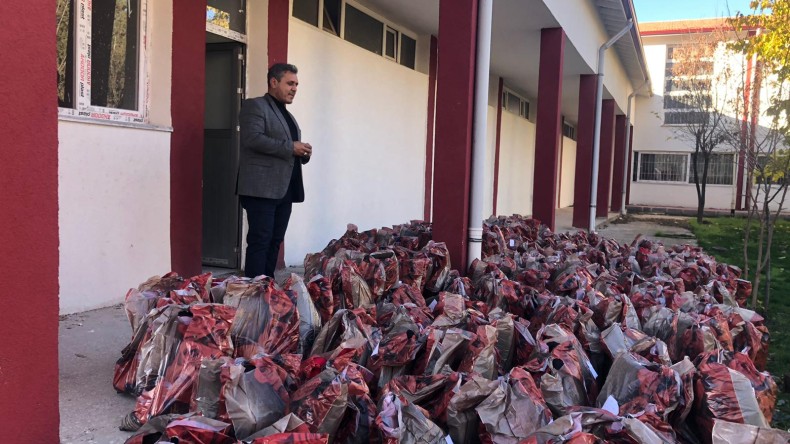 O, sıra dışı bir öğretmen: “Bir öğretmenden çok ötesi”