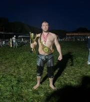 Hamza Özkaradeniz Başpehlivan Oldu